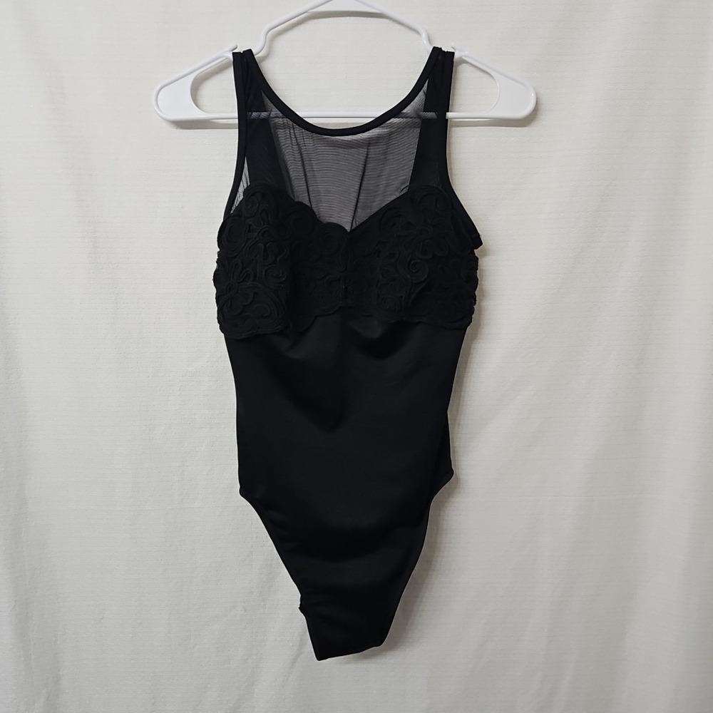 Womens Mirclesuit One-Piece Swimsuit Black Size 8 Mesh Floral Lace Beach Cruise